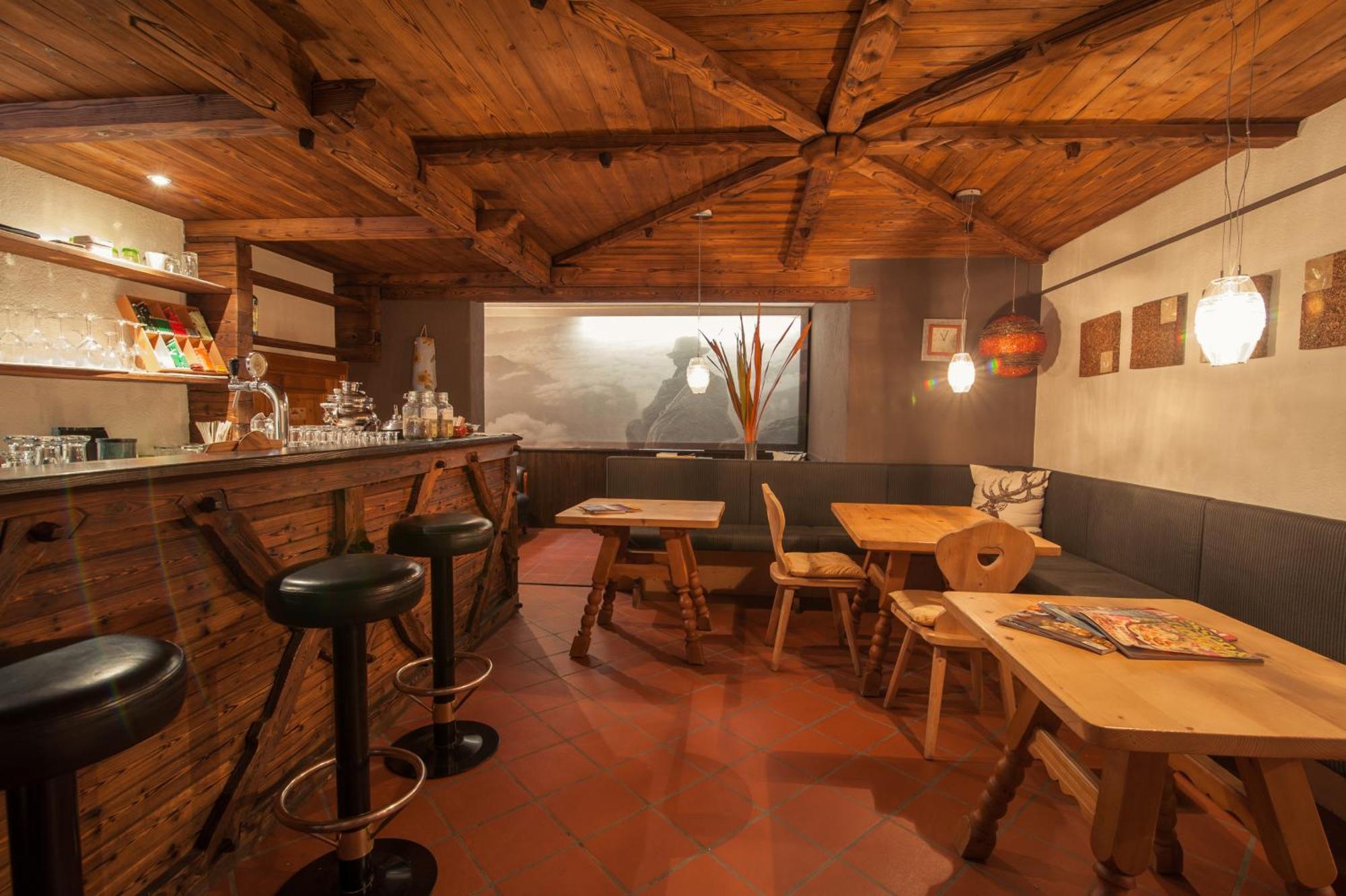Hotel Eggentaler à Cardano Extérieur photo