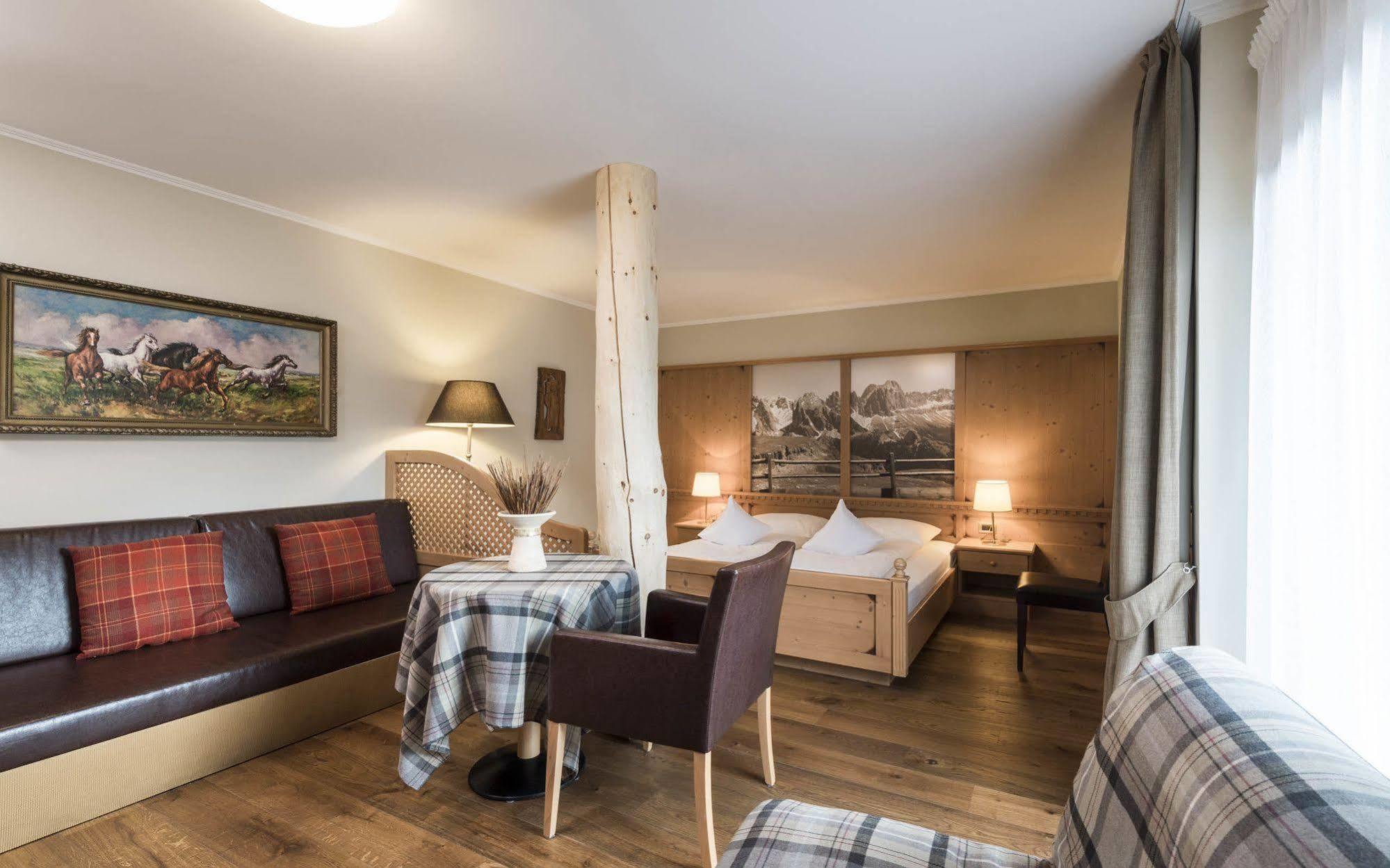 Hotel Eggentaler à Cardano Extérieur photo